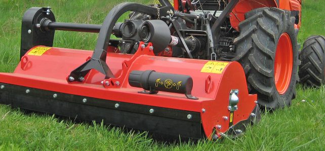 Flail mower GS33